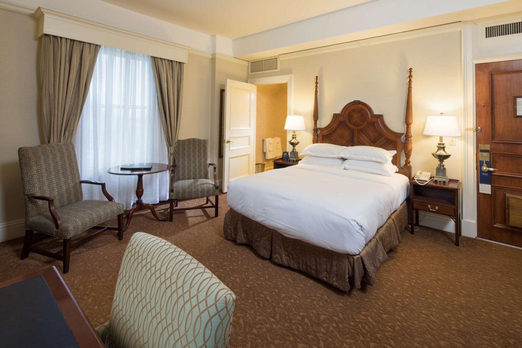 The Seelbach Hilton 3*