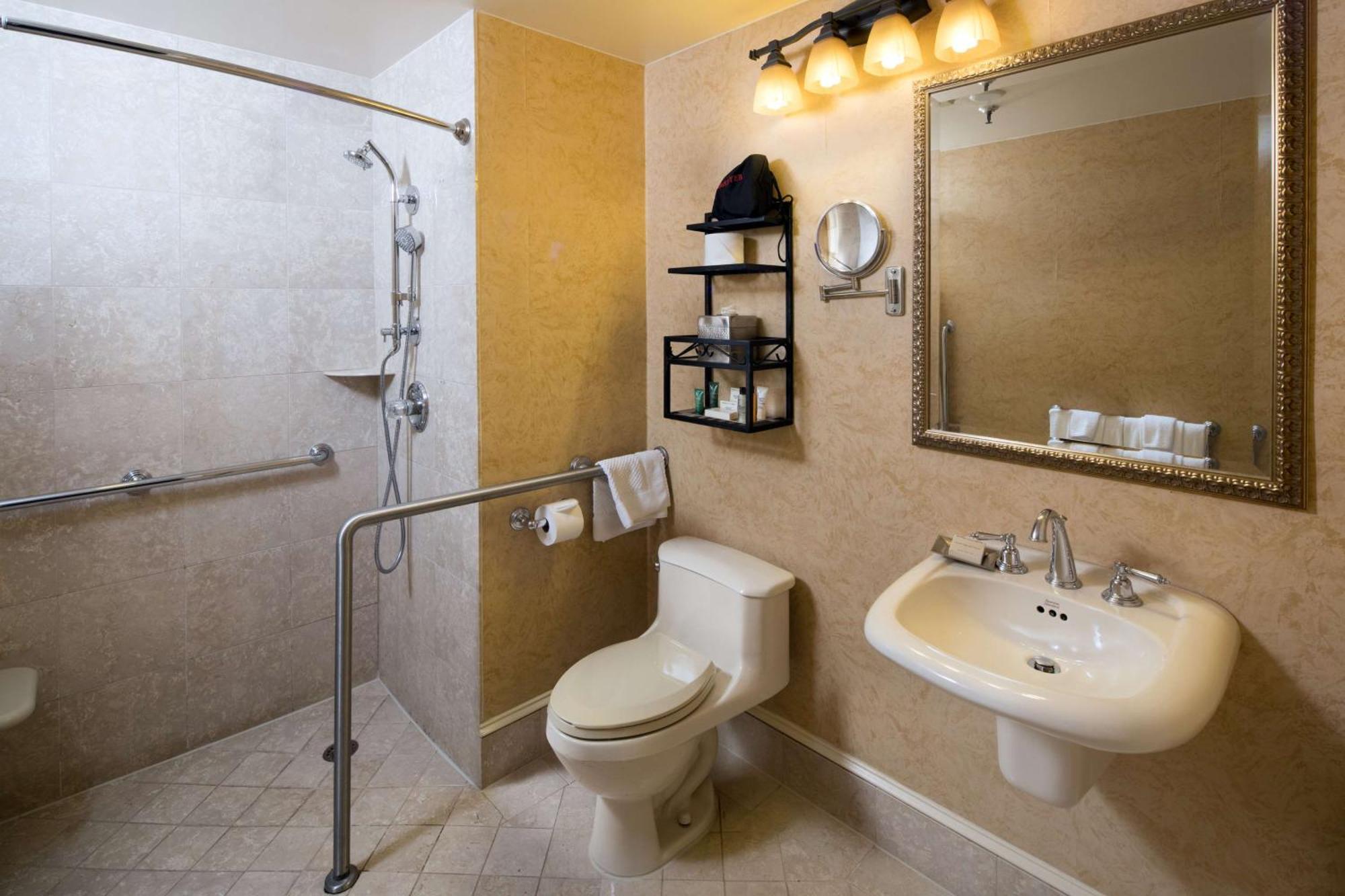The Seelbach Hilton 3*