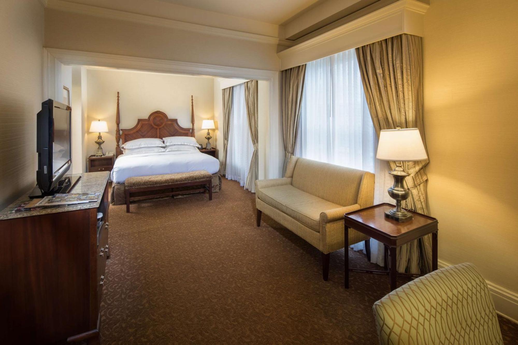 The Seelbach Hilton 3* Louisville
